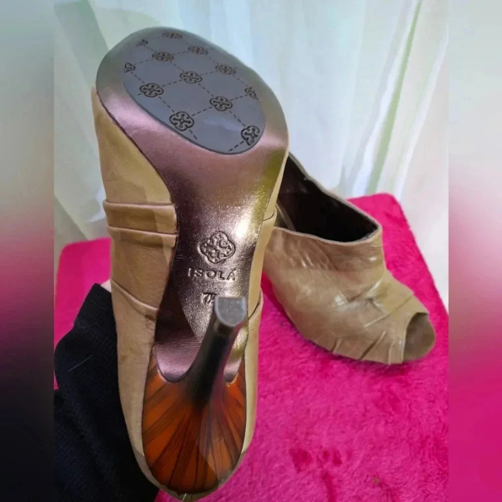 Isola, leather  peep toe stiletto high heel